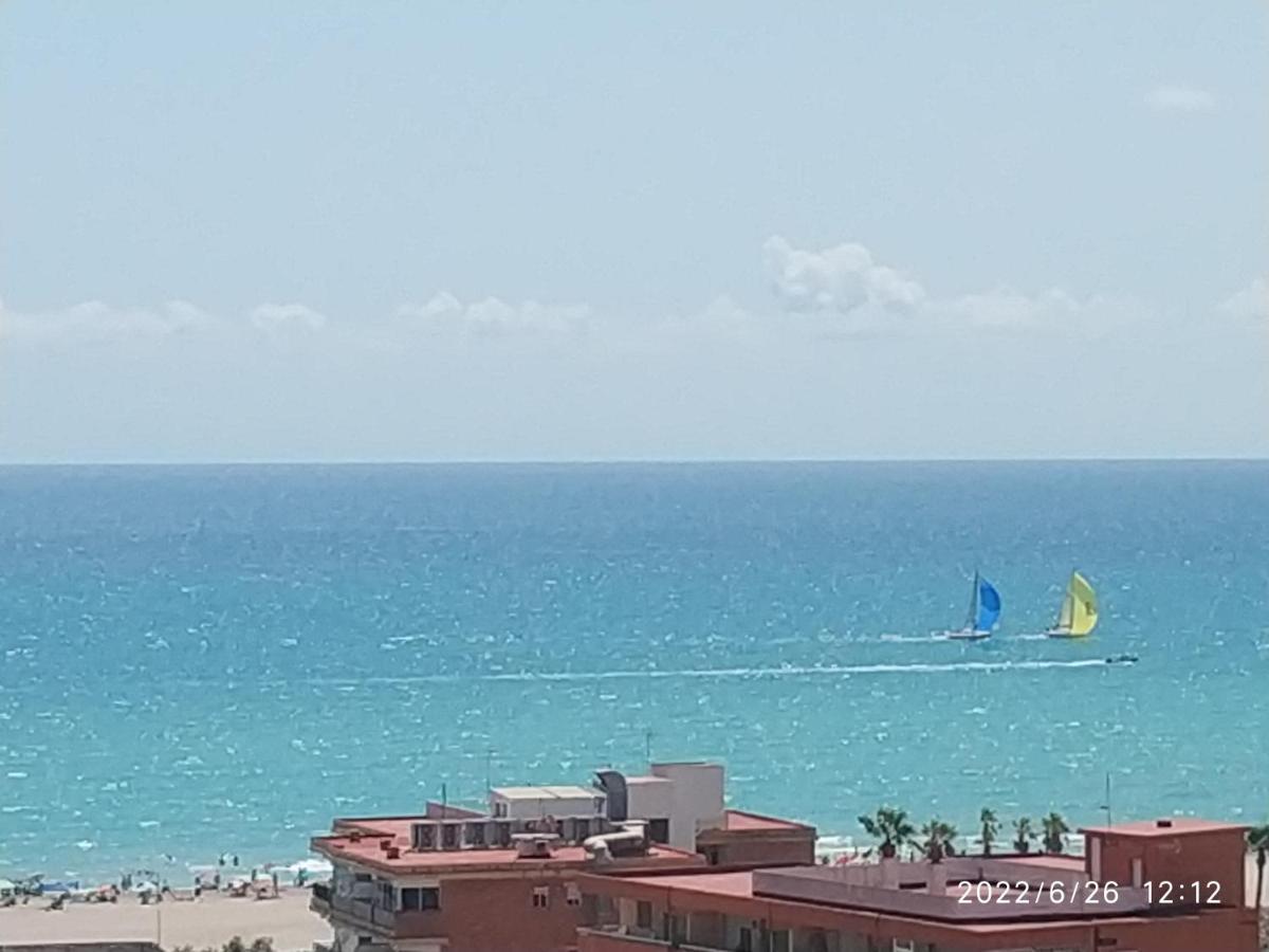 Apartment Bonito Con Piscina Cerca De La Playa. *